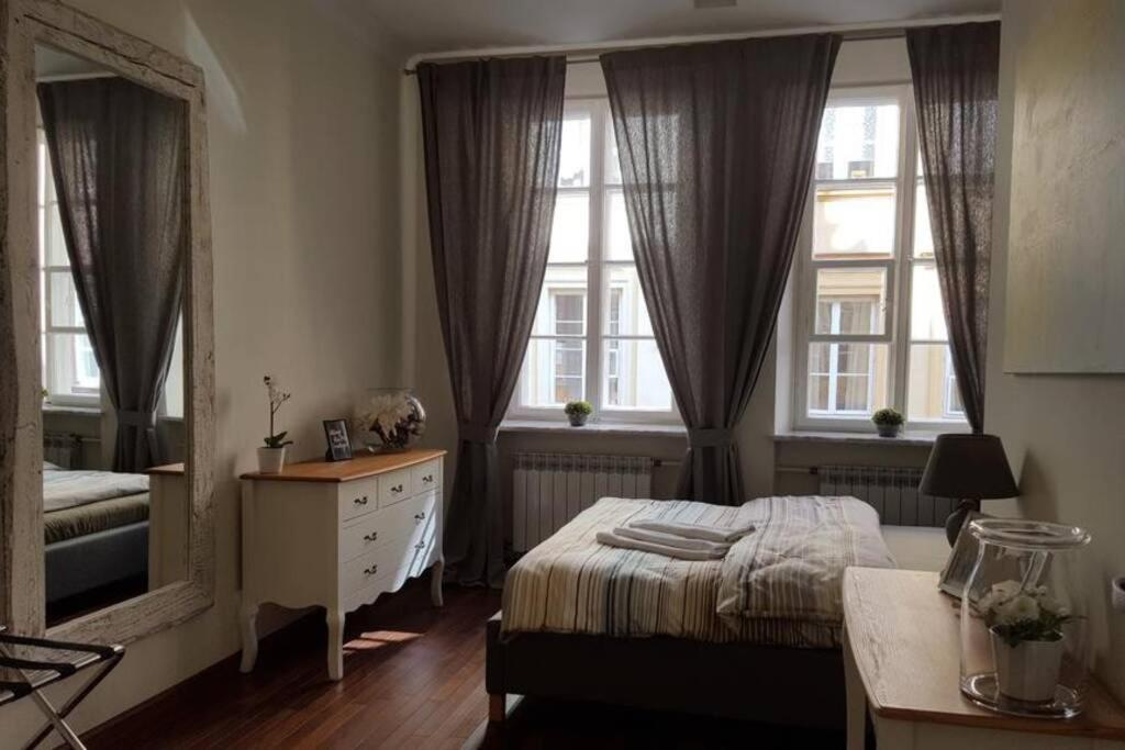 Apartamenty-Mi Happy Warschau Exterior foto